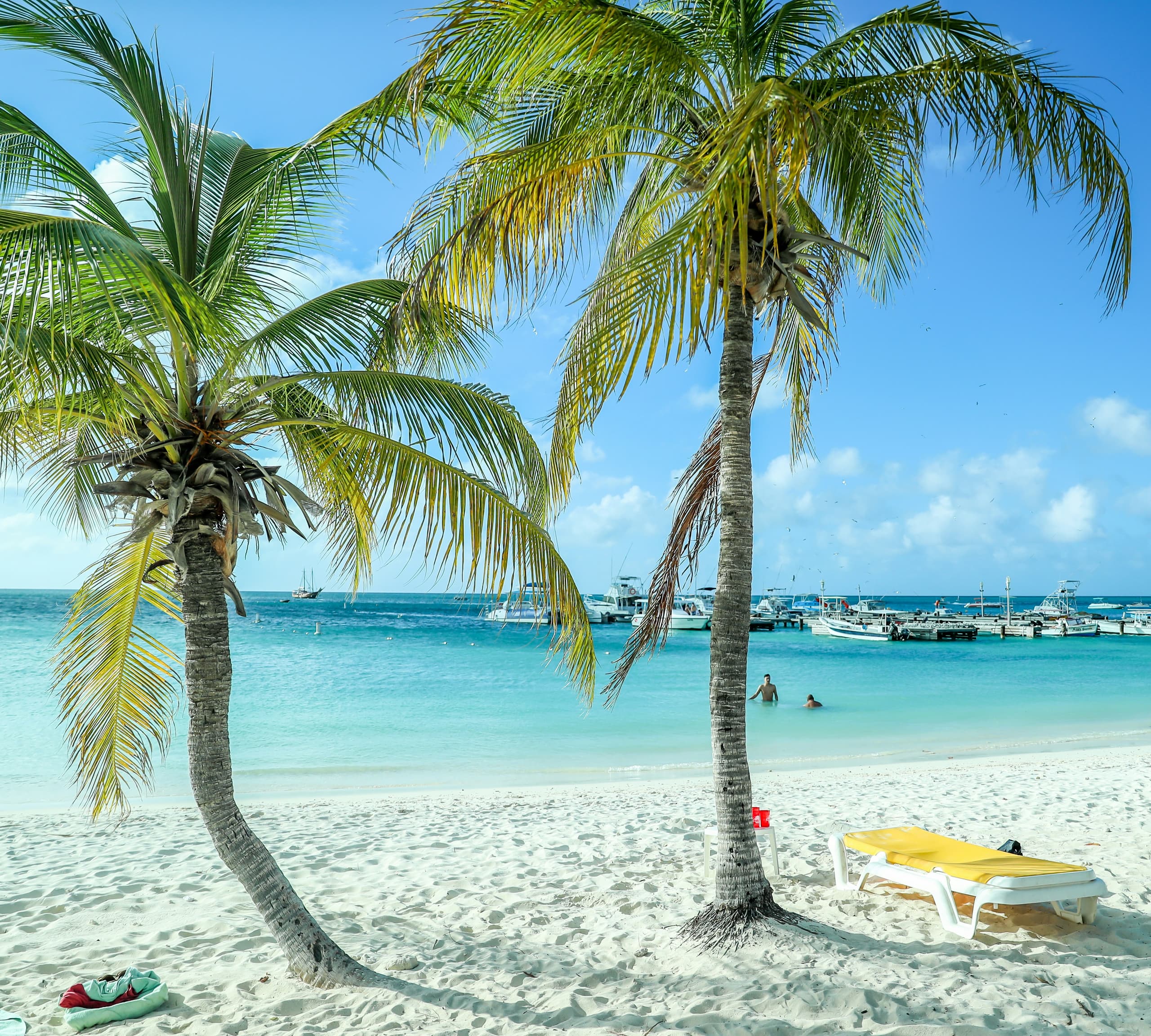 Aruba image 2