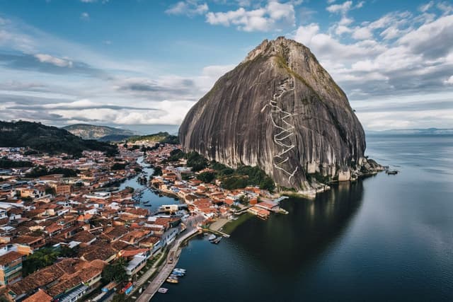 Guatape & El Penol Rock