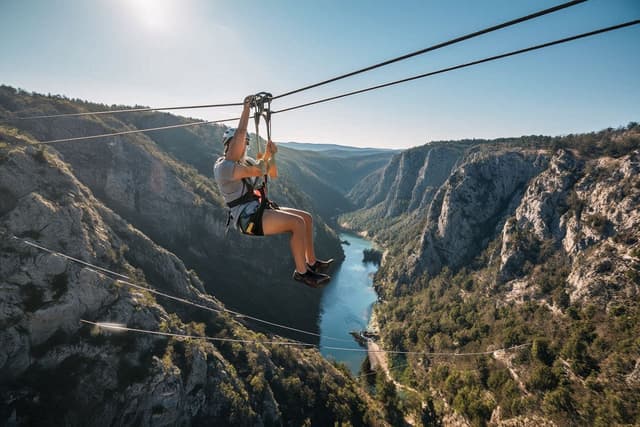 Ziplining in Omis