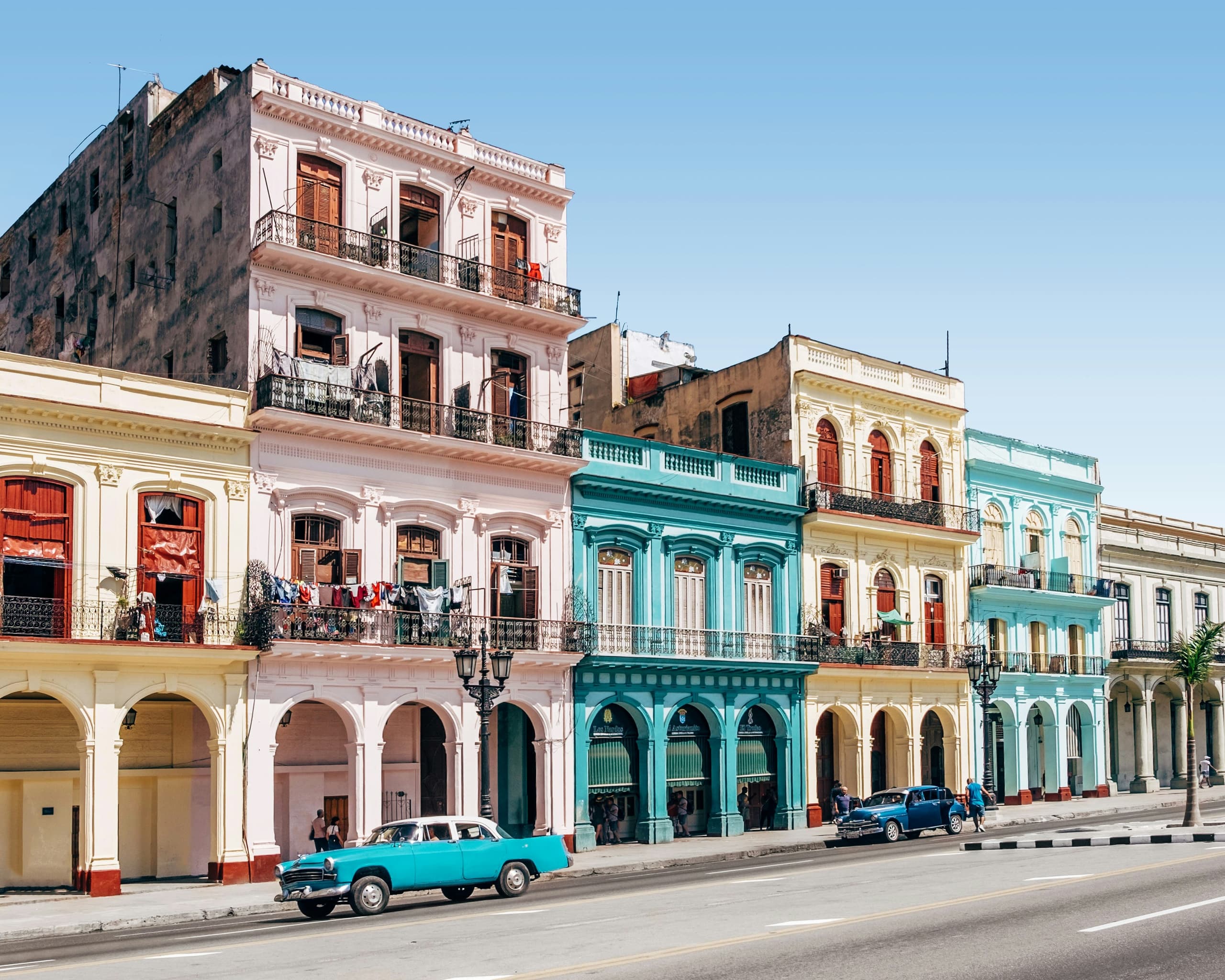 Cuba image 3