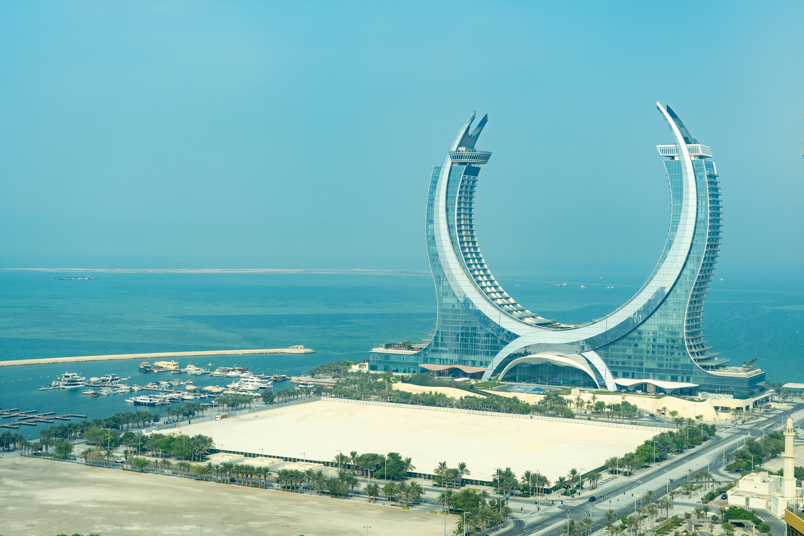 Qatar image 2