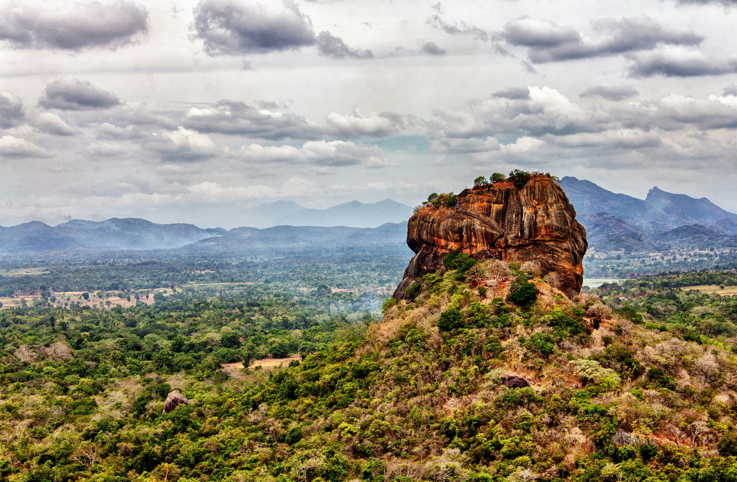 Sri Lanka image 3